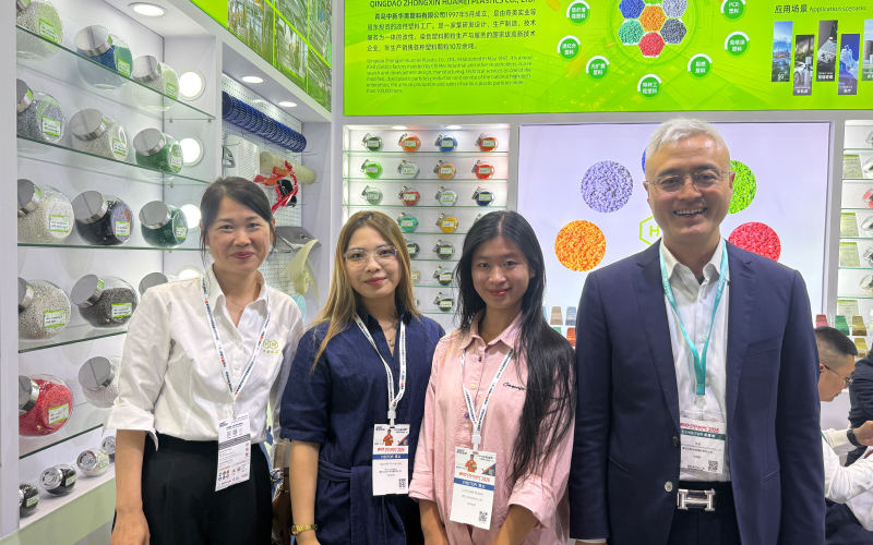 上海國際橡塑展合影