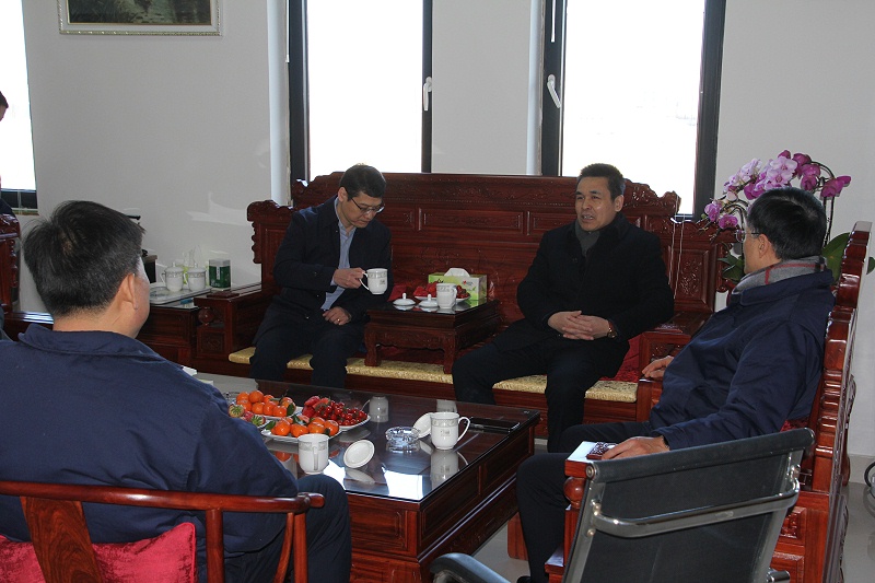 順威股份范總、謝總一行蒞臨青島中新華美交流洽談！