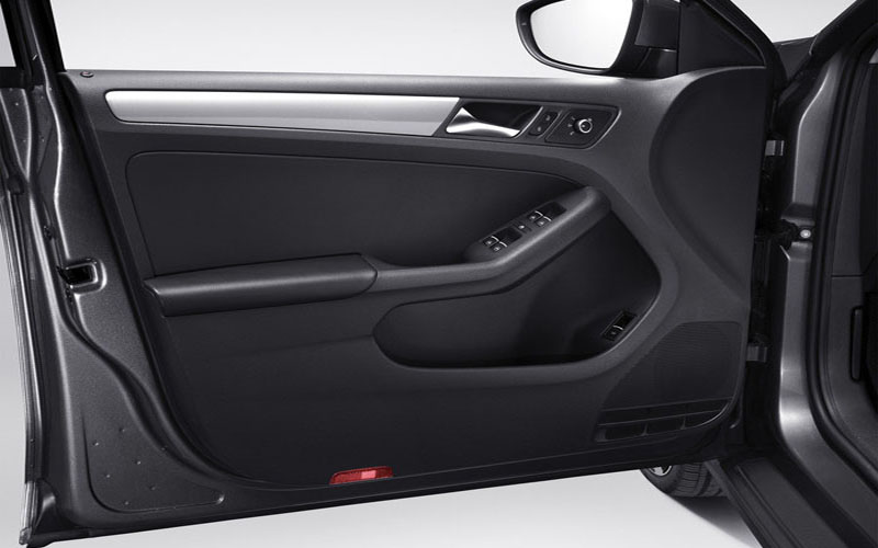 汽車輕量化趨勢，汽車門內(nèi)板專用料找山東青島這家企業(yè)