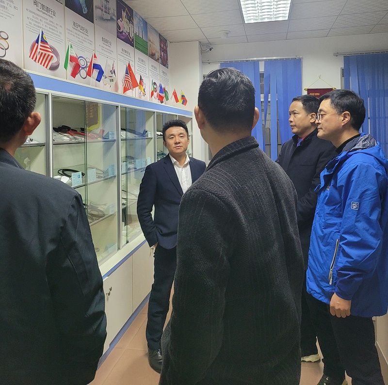 青島中新華美總經(jīng)理王東拜訪優(yōu)秀企業(yè)，見賢思齊！