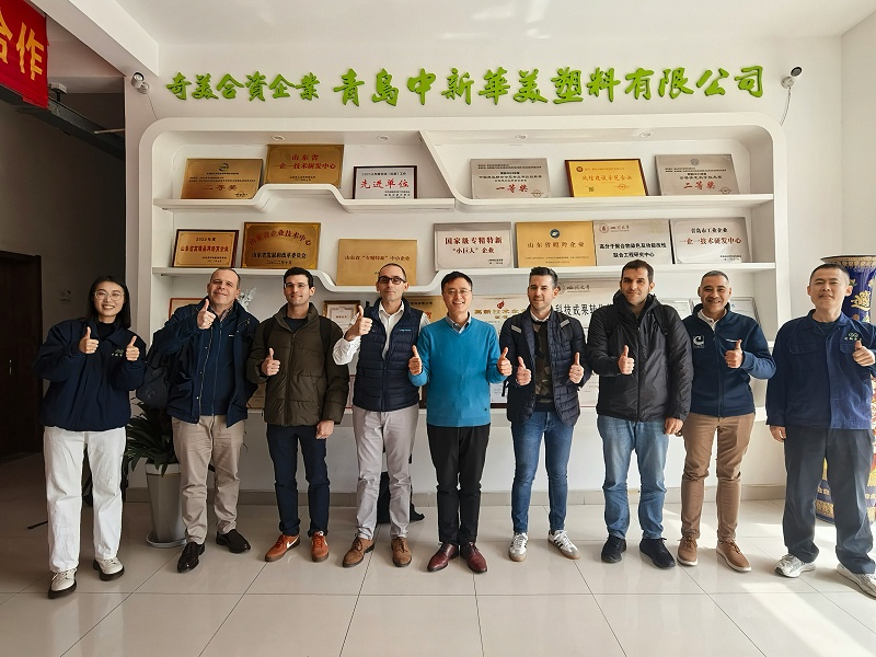 西班牙汽車注塑廠客戶來廠考察——深化汽車內(nèi)外飾件用改性PP材料合作