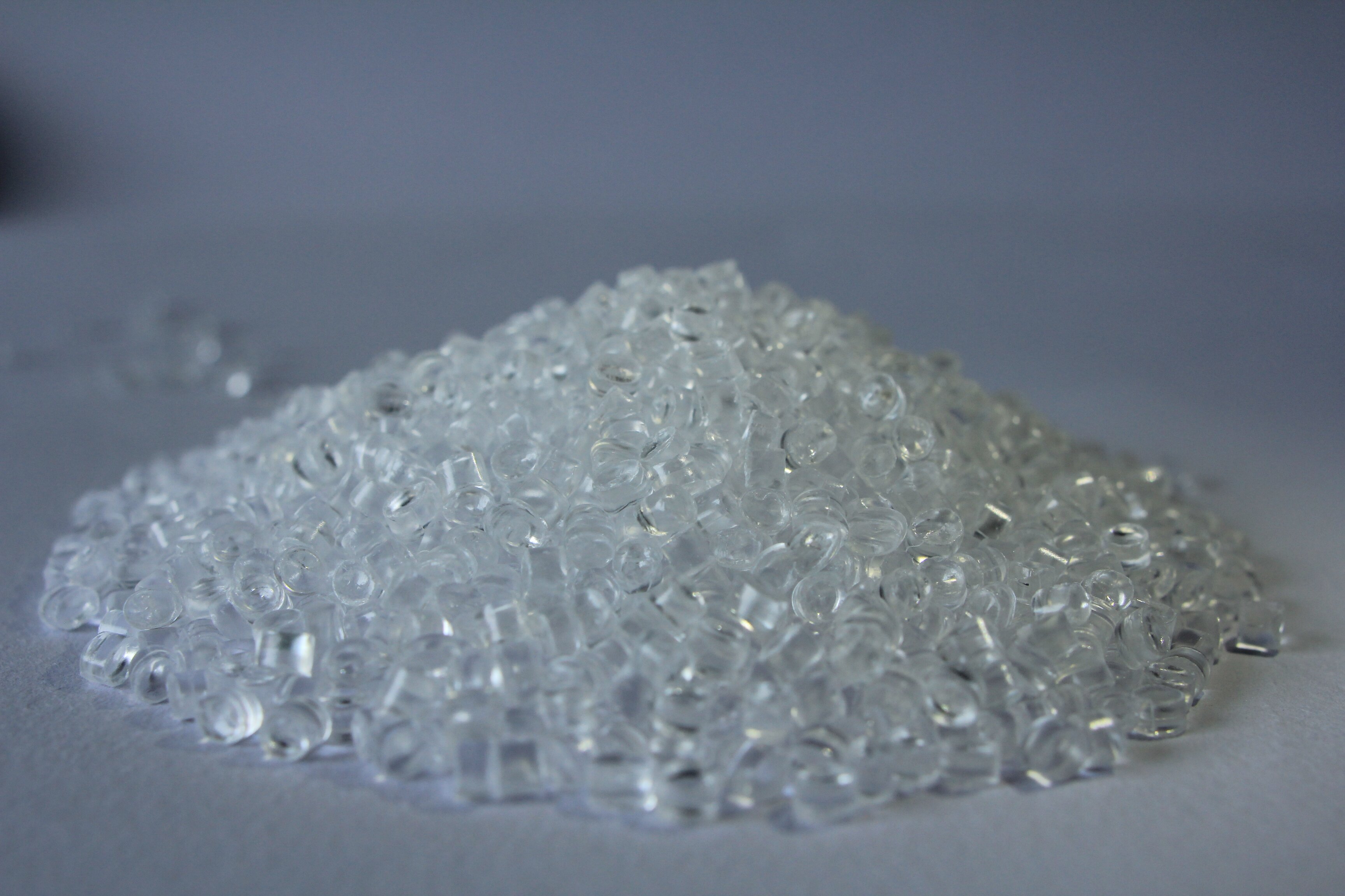 鎮(zhèn)江奇美GPPS塑料價格行情，青島中新華美為您報價!