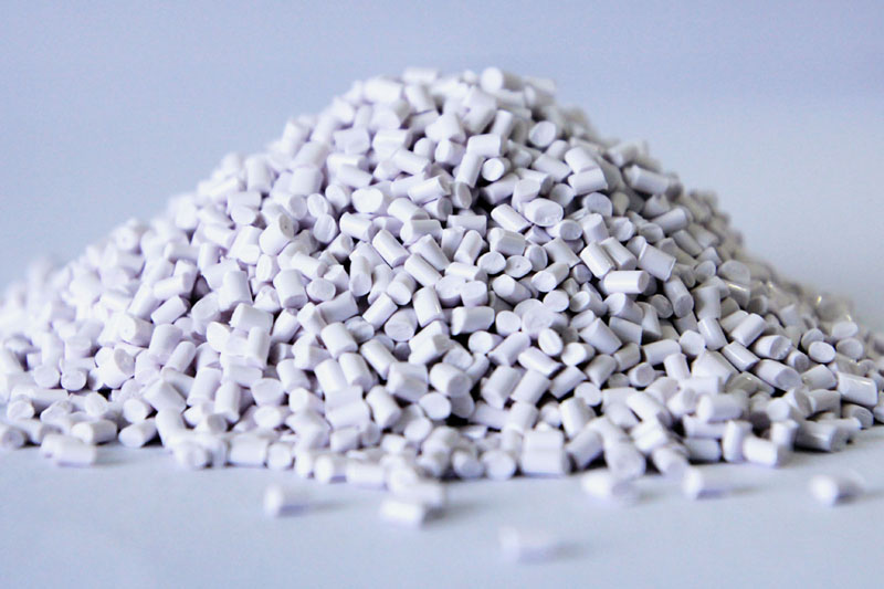 瓷白色耐候ABS顆粒有黑點(diǎn)怎么辦？